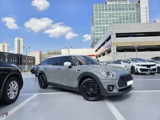 2022 Mini Clubman Cooper II Рестайлинг, серый, 2490000 рублей, вид 4