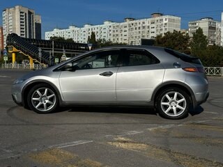 2008 Honda Civic VIII, серебристый, 360000 рублей, вид 5