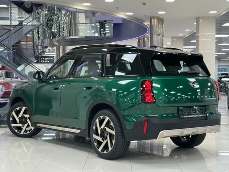 2026 Mini Countryman S III, зелёный, 6030000 рублей, вид 5