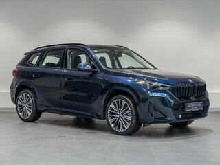 2026 BMW X1 Long 25Li xDrive III (U11/U12), чёрный, 5790000 рублей, вид 3
