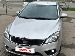 2011 Kia Ceed I Рестайлинг, серебристый, 525000 рублей, вид 1