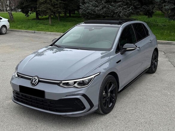 2023 Volkswagen Golf VIII, серый, 2130000 рублей - вид 1