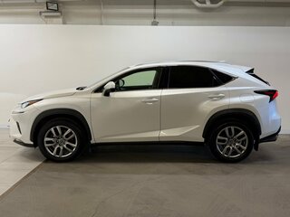 2019 Lexus NX 300 I Рестайлинг, белый, 2599000 рублей, вид 4
