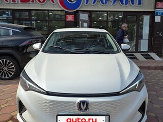 2022 Changan Eado EV460 52.5 kWh II, белый, 1200000 рублей, вид 2