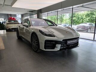 2026 Porsche Panamera 4 III, серый, 25480000 рублей, вид 3