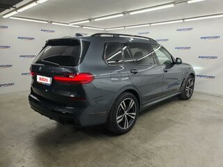 2021 BMW X7 40i I (G07), серый, 6690000 рублей, вид 3