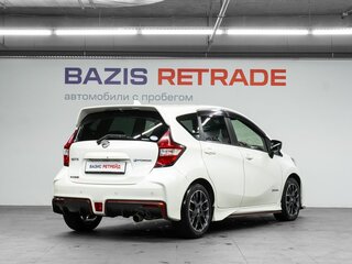 2017 Nissan Note Nismo e-Power II Рестайлинг, белый, 1389000 рублей, вид 5