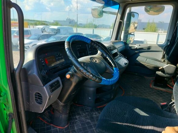 2018 Mercedes-Benz Actros, зелёный, 3782500 рублей - вид 4