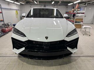 2026 Lamborghini Urus SE I Рестайлинг, белый, 43300000 рублей, вид 2