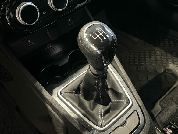 2026 Lada (ВАЗ) Vesta I Рестайлинг (NG), белый, 2010000 рублей - вид 17