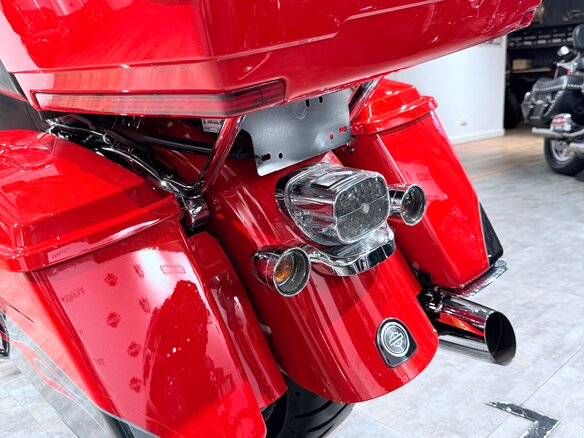 2011 Harley-Davidson CVO Limited, красный, 1599000 рублей - вид 31