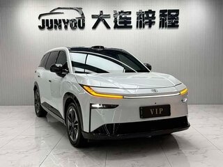 2026 Toyota bZ3X 50 kWh, белый, 2282033 рублей, вид 3