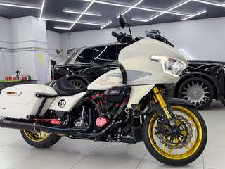 2024 Harley-Davidson CVO Road Glide ST, белый, 6355000 рублей, вид 1
