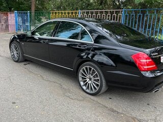 2011 Mercedes-Benz S-Класс 500 Long V (W221) Рестайлинг, чёрный, 1550000 рублей, вид 5