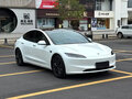 2026 Tesla Model 3 Long Range RWD I Рестайлинг, белый - вид 2