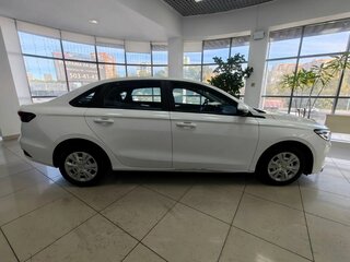2024 Geely Emgrand II, белый, 1502000 рублей, вид 4
