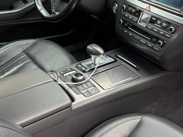 2017 Genesis G80 I, коричневый, 2250000 рублей - вид 6