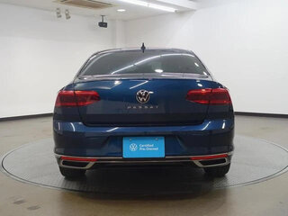 2022 Volkswagen Passat B8 Рестайлинг, синий, 1500000 рублей, вид 3