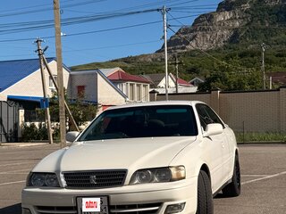 1998 Toyota Chaser VI (X100) Рестайлинг, белый, 800000 рублей, вид 2