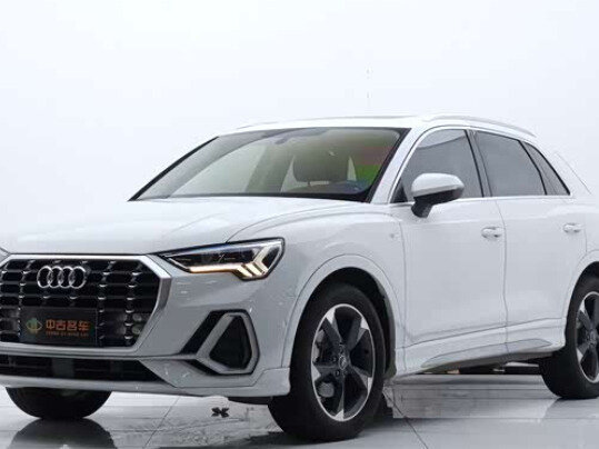 Открыть фотографии: Audi Q3 II (F3)