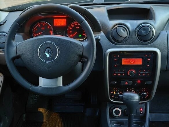 2014 Renault Duster I, чёрный, 850000 рублей - вид 12