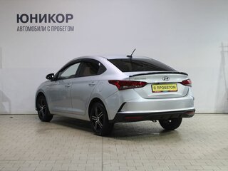 2020 Hyundai Solaris II Рестайлинг, серебристый, 1799000 рублей, вид 3