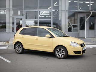 2005 Volkswagen Polo IV Рестайлинг, жёлтый, 310000 рублей, вид 5