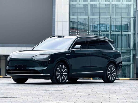 2026 Aito M9 I, зелёный