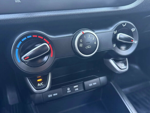 2019 Kia Rio X-Line IV, серый, 1664000 рублей - вид 10