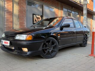 1993 Nissan Primera I (P10), чёрный, 430000 рублей, вид 1