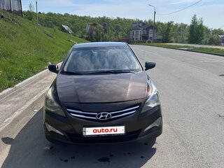 2015 Hyundai Solaris I Рестайлинг, коричневый, 550000 рублей, вид 2