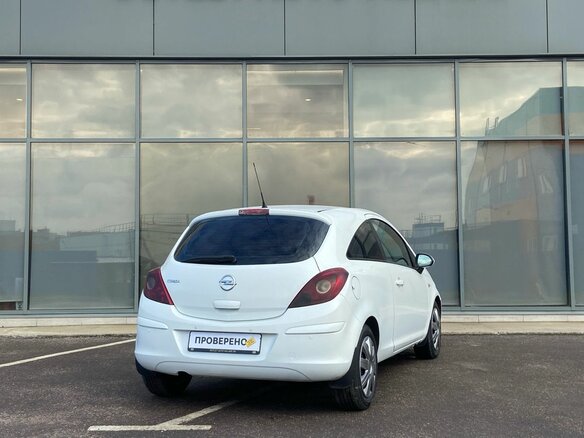2011 Opel Corsa D Рестайлинг II, белый, 493000 рублей - вид 3