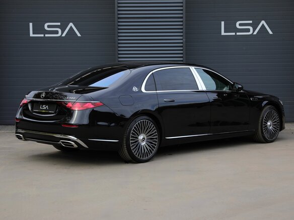 2026 Mercedes-Benz Maybach S-Класс 580 II (Z223) Рестайлинг, чёрный, 41900000 рублей - вид 6
