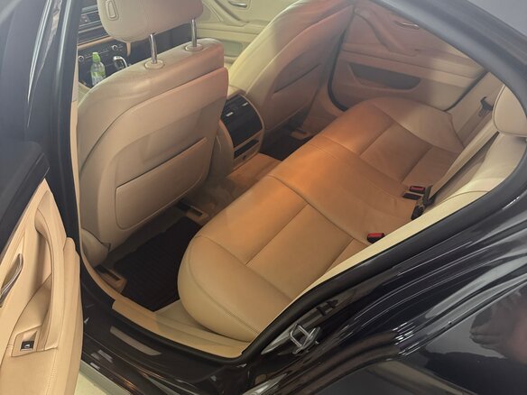 2013 BMW 5 серии 528i xDrive VI (F10/F11/F07) Рестайлинг, серый, 1500000 рублей - вид 6
