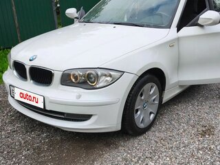 2011 BMW 1 серии 116i I (E81/E82/E87/E88) Рестайлинг, белый, 950000 рублей, вид 2