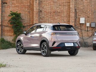 2026 Lynk & Co 06 I Рестайлинг, розовый, 2455000 рублей, вид 4