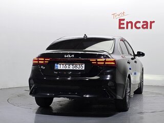 2024 Kia K3 II Рестайлинг, серый, 1623000 рублей, вид 4