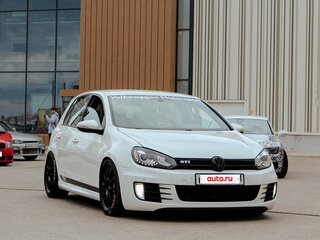 2010 Volkswagen Golf GTI VI, белый, 1400000 рублей, вид 1