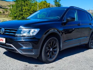 2020 Volkswagen Tiguan Allspace II, чёрный, 2690000 рублей, вид 1