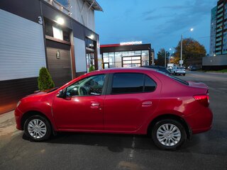 2014 Renault Logan II, красный, 500000 рублей, вид 4