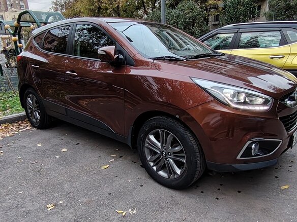 2013 Hyundai ix35 I Рестайлинг, коричневый - вид 5