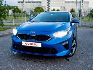 2019 Kia Ceed III, синий, 1600000 рублей, вид 2