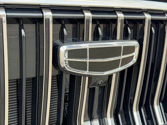 2026 Geely Monjaro I Рестайлинг 2 (China Market), чёрный, 4200000 рублей - вид 9