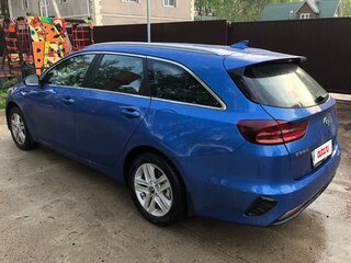 2019 Kia Ceed III, синий, 2050000 рублей, вид 3