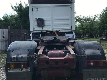 1996 Renault Major, белый, 800000 рублей, вид 3