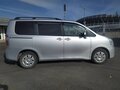 2008 Toyota Noah II (R70), серый, 950000 рублей - вид 6