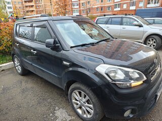 2013 Kia Soul I Рестайлинг, чёрный, 800000 рублей, вид 4