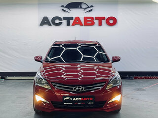 2015 Hyundai Solaris I Рестайлинг, красный, 1255000 рублей, вид 2
