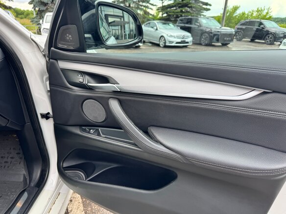2018 BMW X6 40d II (F16), белый, 3500000 рублей - вид 18