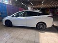 2017 Toyota Prius IV (XW50), белый, 1730000 рублей - вид 4